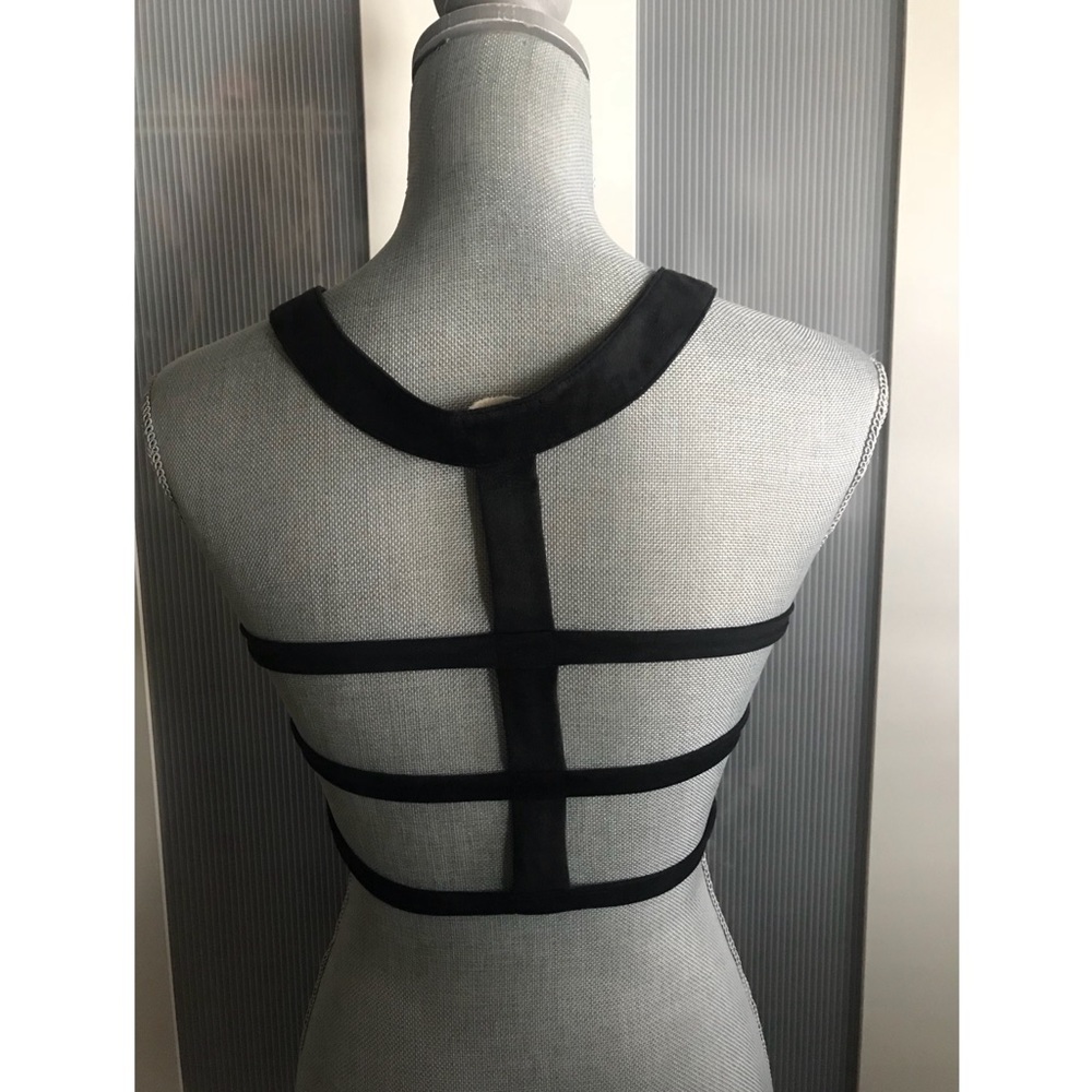 Brandy Melville crop top